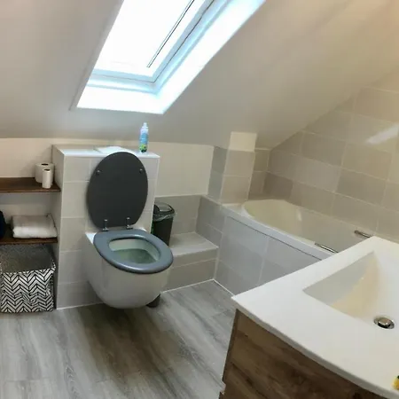 Cosy 600m Gare - Etage 3 - Balcon Et Calme - Tv - Wifi