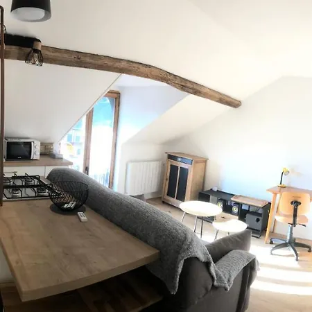 Appartement Cosy Avec Balcon Au Calme Proche Gare *
