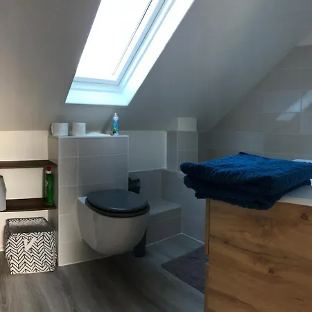 Cosy Avec Balcon Au Calme Proche Gare Appartement Bernay (Eure)
